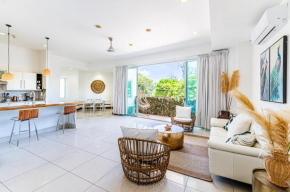 Sea La Vie Suites - By The Beach